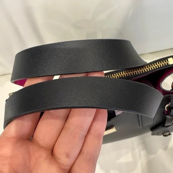 Kate Spade- Black tote bag with a strap - Picture 11 of 14